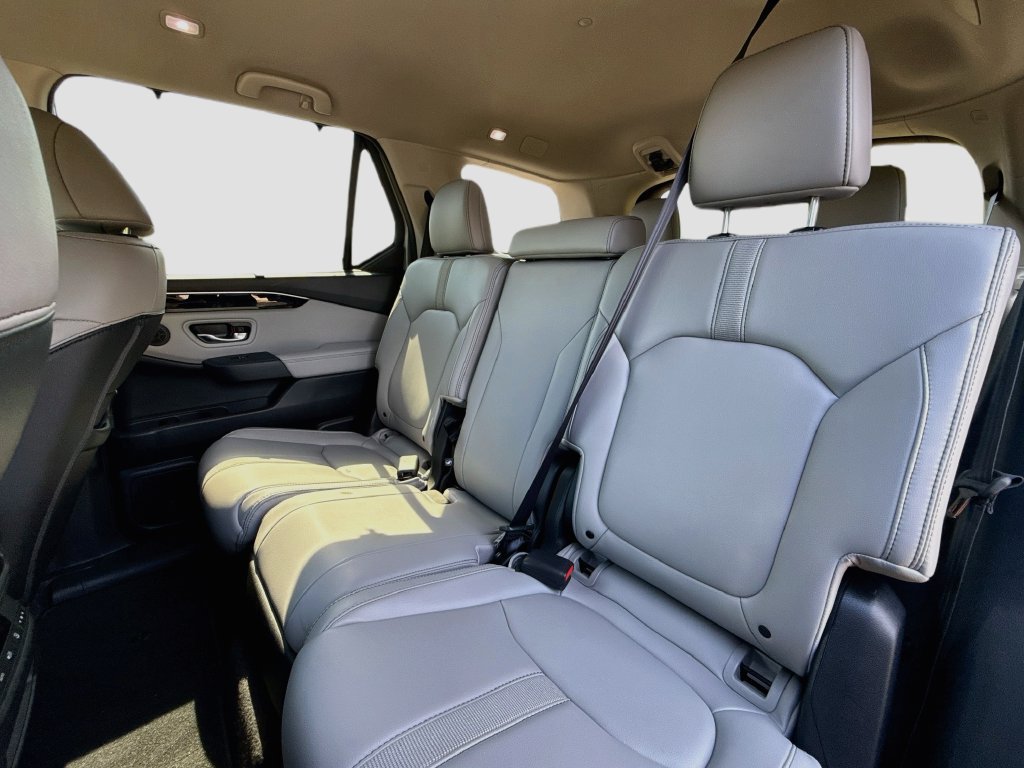 Used 2023 Honda Pilot EX-L image 15