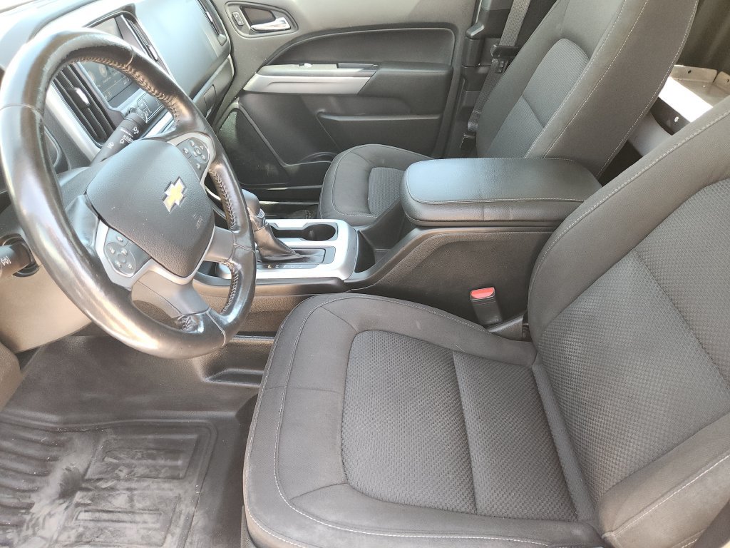 Used 2022 Chevrolet Colorado LT w/ Fleet Safety Package RWD image 12