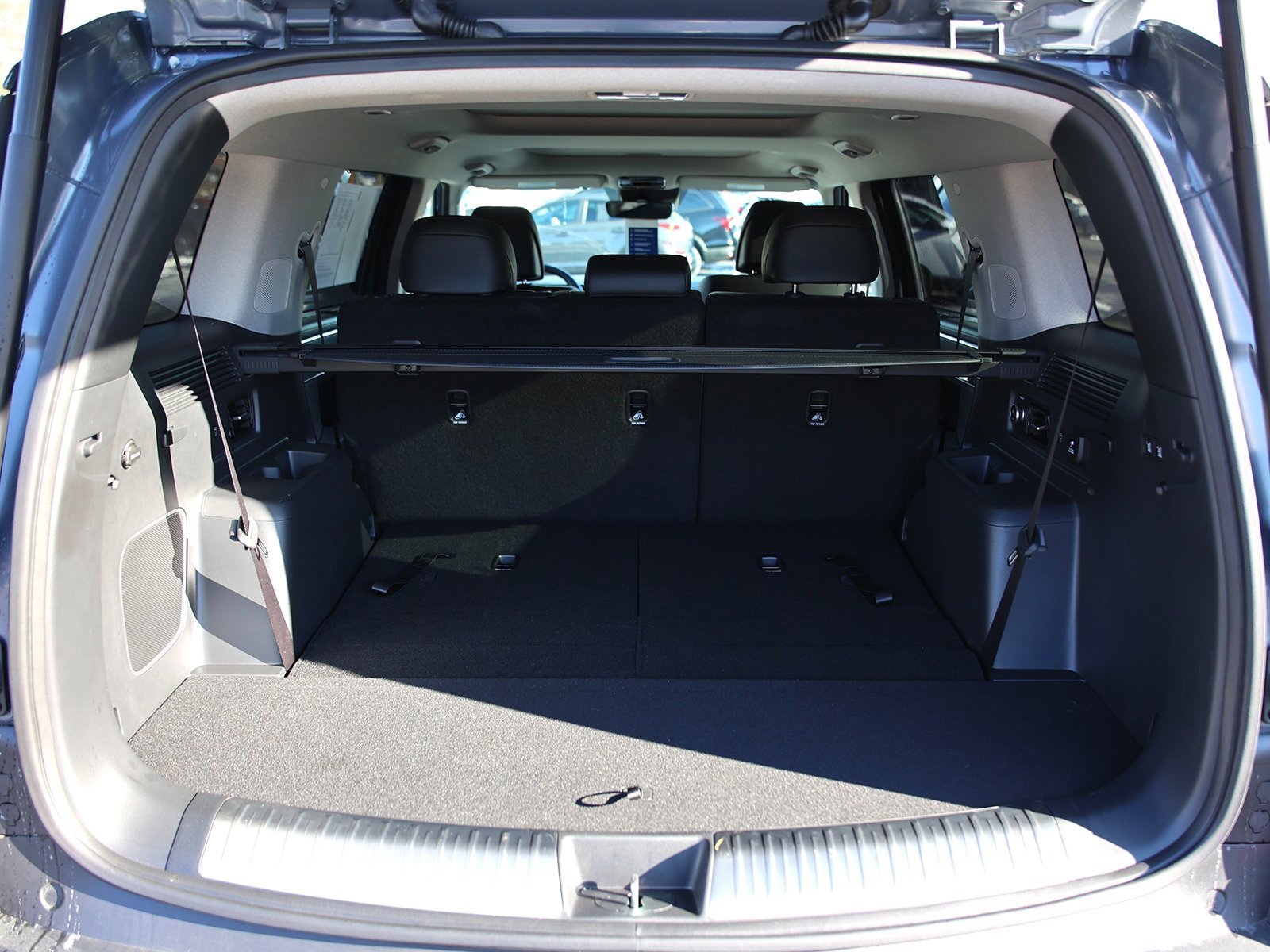 Certified 2025 Hyundai Santa Fe Limited image 12