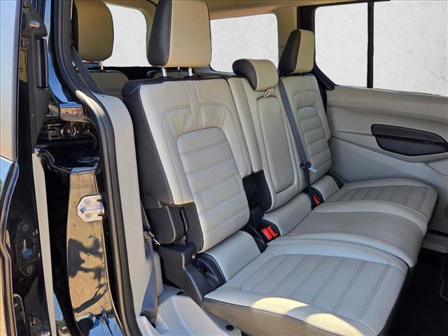Used 2020 Ford Transit Connect Titanium FWD image 25