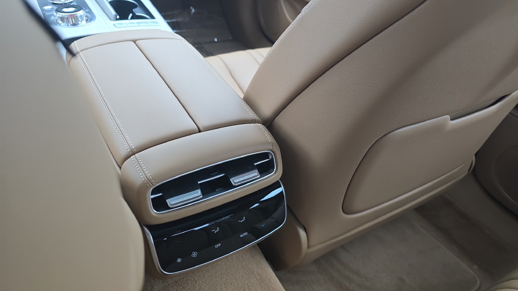 New 2027 Genesis G80 2.5T Advanced AWD/4WD image 12