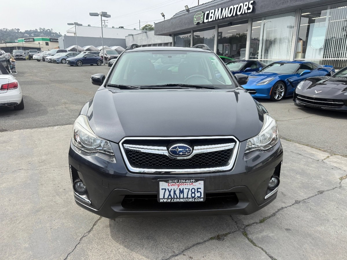 Used 2017 Subaru Crosstrek 2.0i Limited image 4
