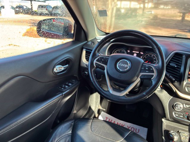 Used 2015 Jeep Cherokee Limited AWD/4WD image 24