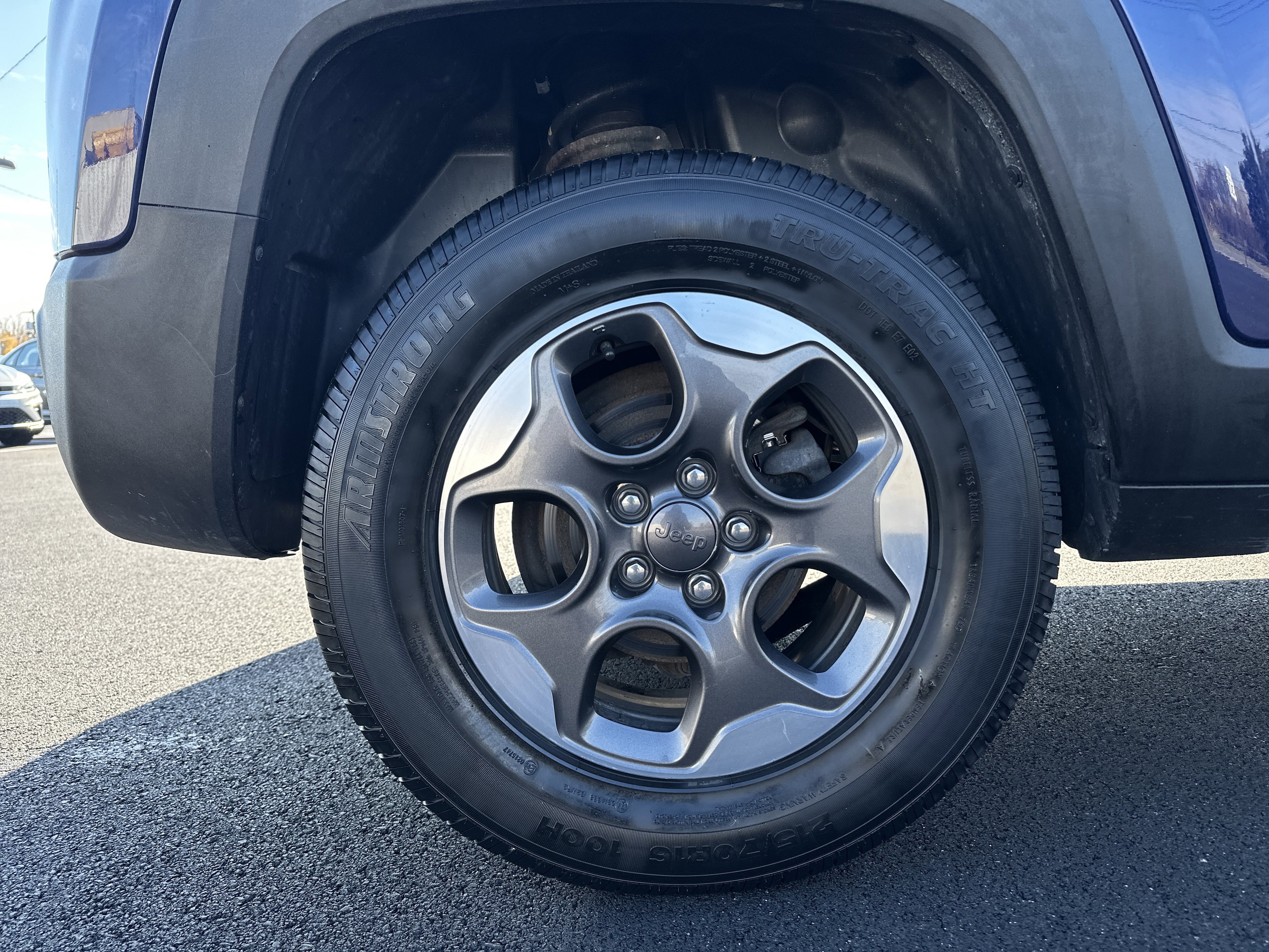 Used 2017 Jeep Renegade Sport w/ Power & Air Group image 33