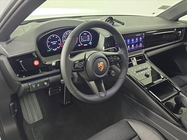 Certified 2026 Porsche Panamera 4 AWD/4WD image 4
