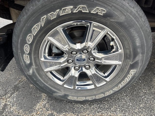Used 2015 Ford F150 Lariat AWD/4WD image 7