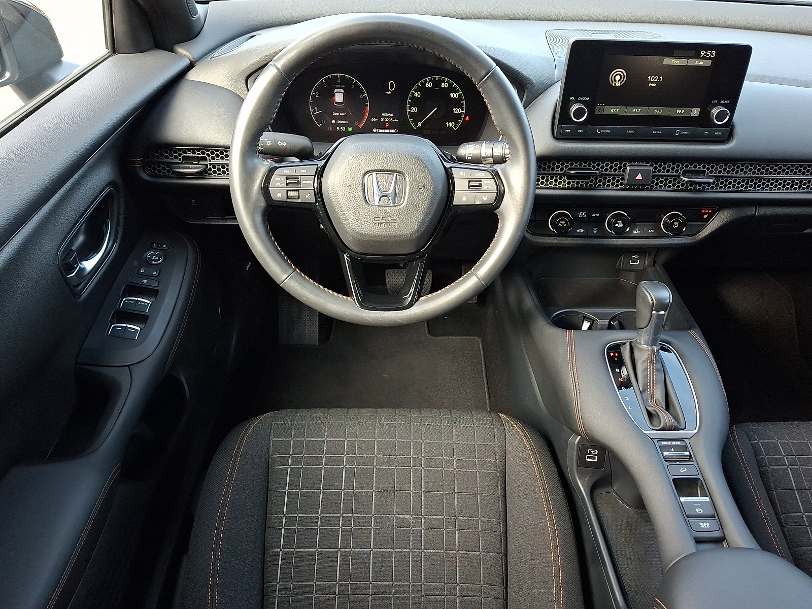 Used 2023 Honda HR-V Sport image 11