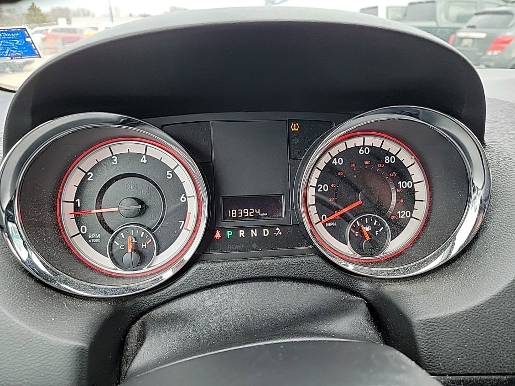 Used 2016 Dodge Grand Caravan SE image 51