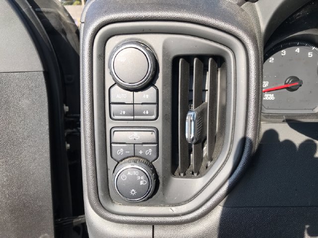 Certified 2023 Chevrolet Silverado 1500 Custom Trail Boss w/ LPO, Dark Essentials Package AWD/4WD image 29