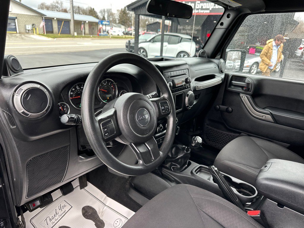Used 2014 Jeep Wrangler Sport image 16