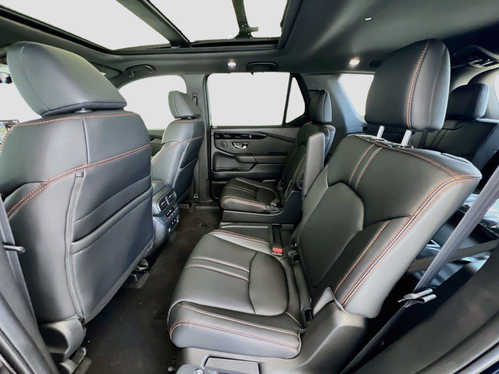 New 2026 Honda Pilot TrailSport image 24