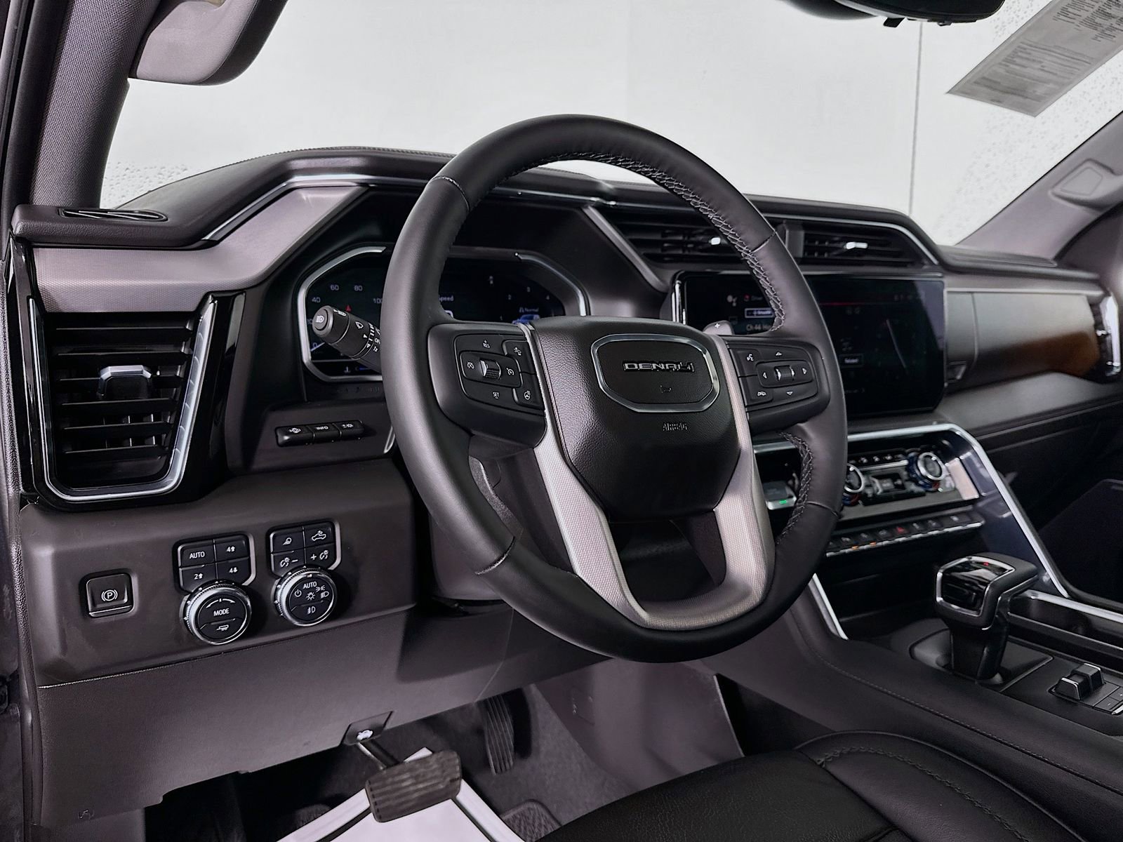 Used 2023 GMC Sierra 1500 Denali w/ Denali Reserve Package image 10