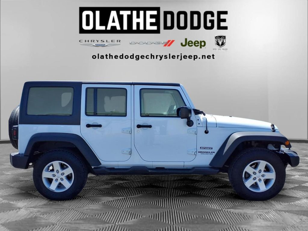 Used 2015 Jeep Wrangler Unlimited Sport w/ Quick Order Package 24S AWD/4WD image 26