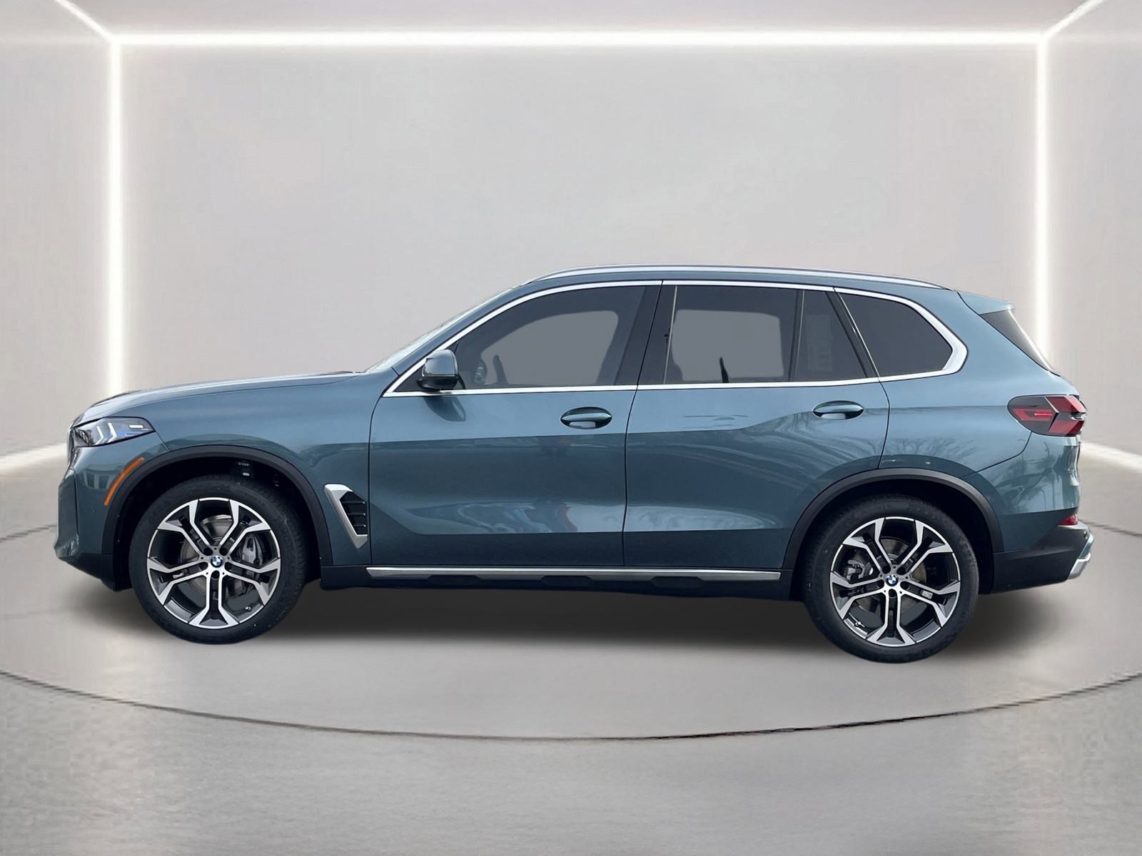 New 2026 BMW X5 xDrive40i w/ Climate Comfort Package AWD/4WD image 25