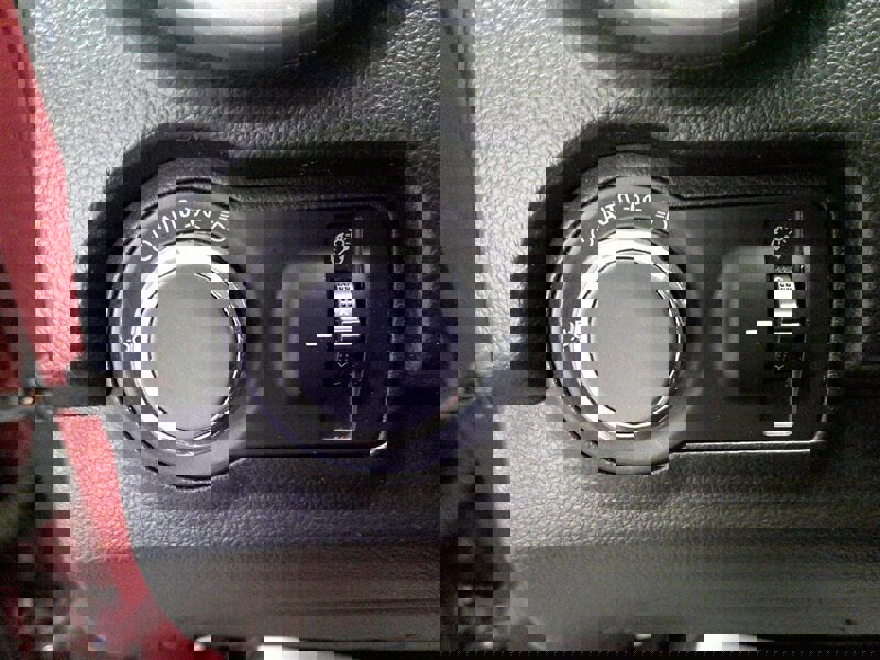 Used 2015 Chevrolet Trax LT w/ LT Plus Package image 25