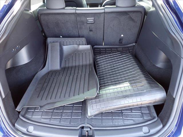 Used 2021 Tesla Model Y Long Range image 8