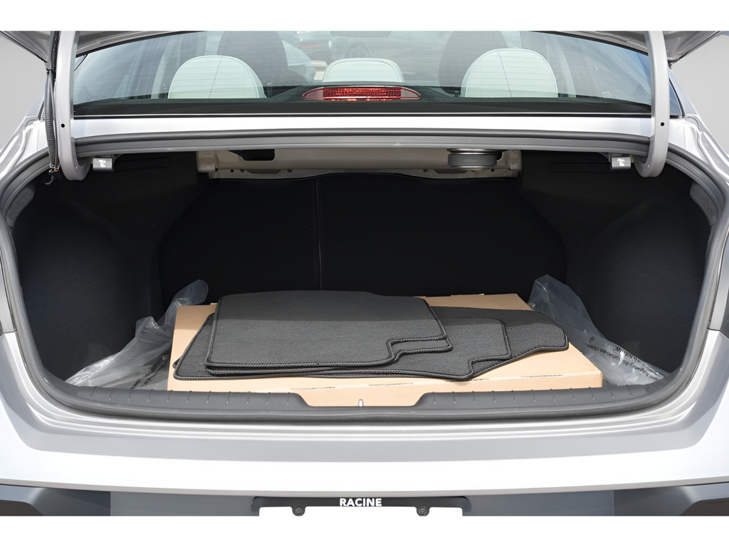 Certified 2026 Hyundai Elantra Limited FWD image 11