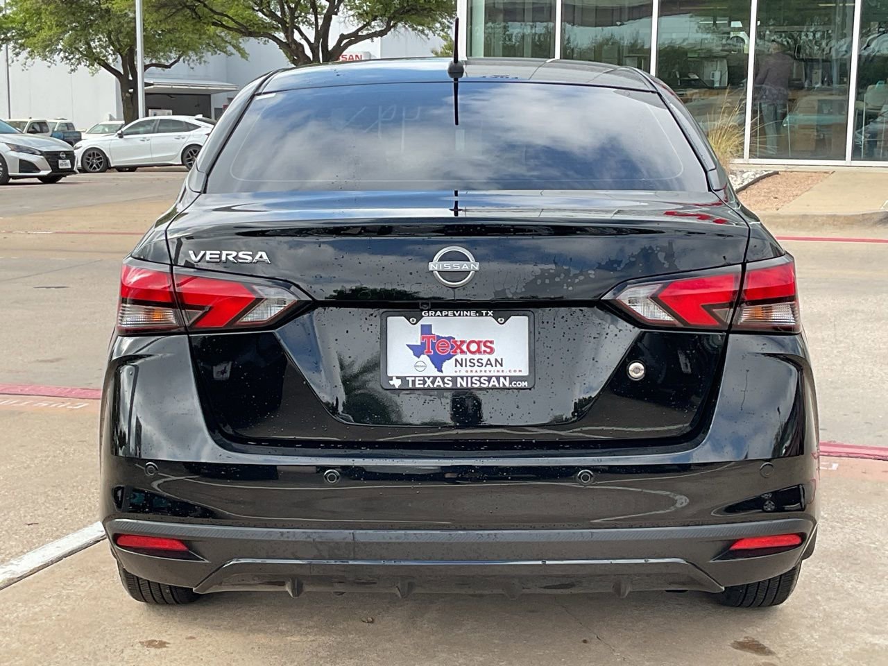 Used 2025 Nissan Versa S w/ Trunk Package image 6