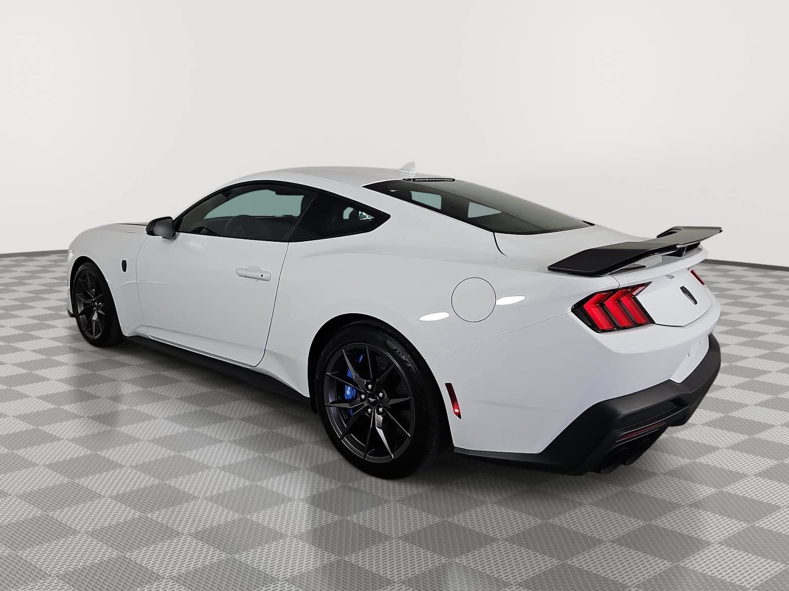 Used 2024 Ford Mustang Dark Horse RWD image 6