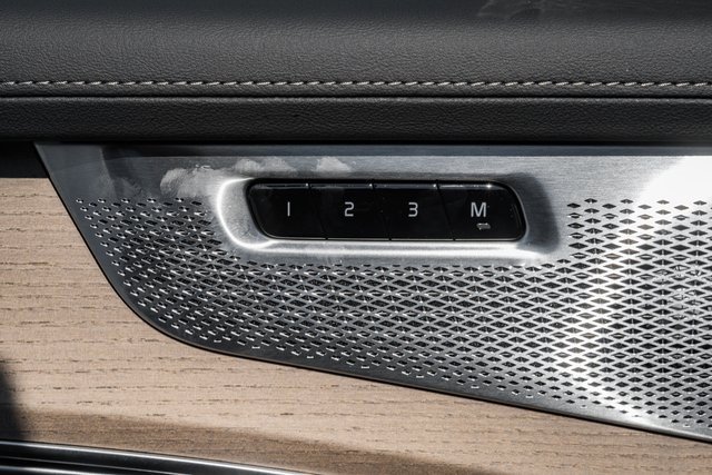 New 2026 Volvo XC90 B6 Ultra w/ Lounge Package image 36