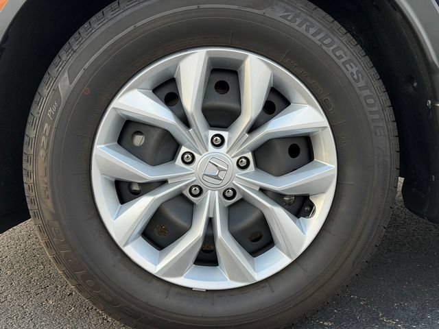 Used 2025 Honda CR-V LX image 11
