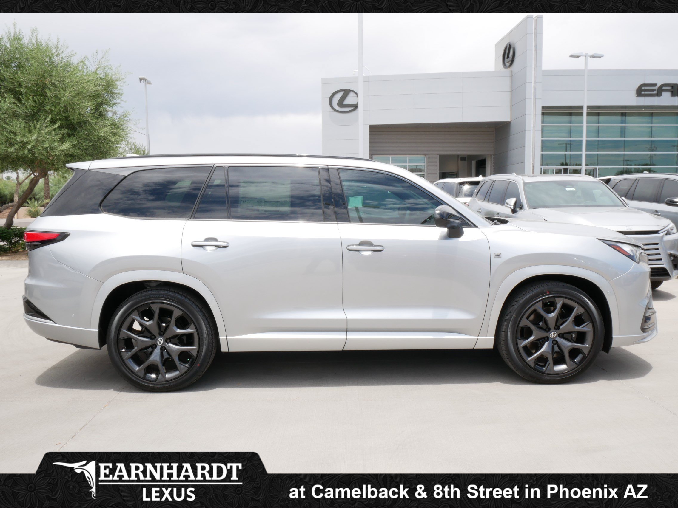 New 2026 Lexus TX 500h AWD w/ Technology Package image 9