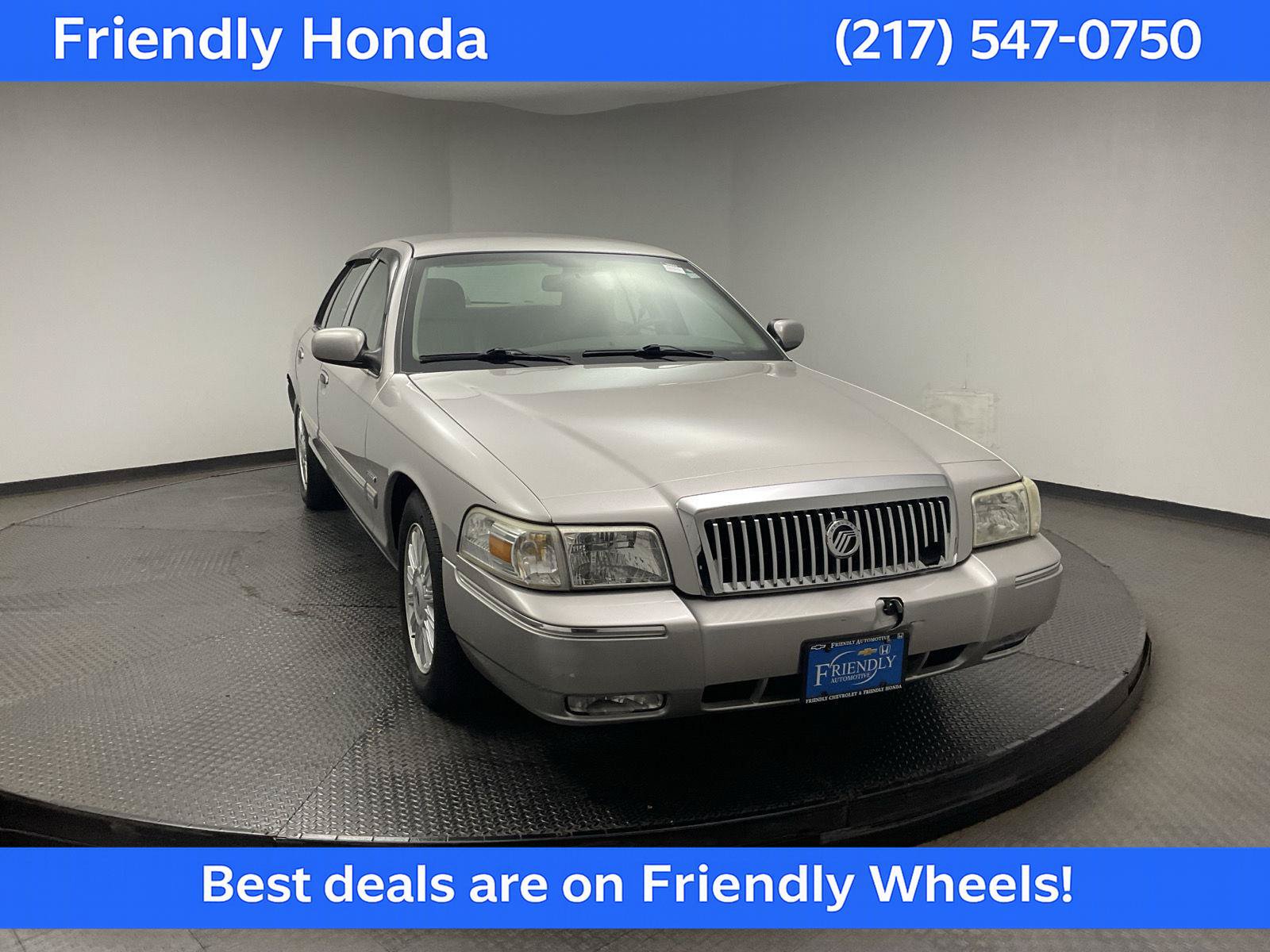 Used 2010 Mercury Grand Marquis LS RWD image 1