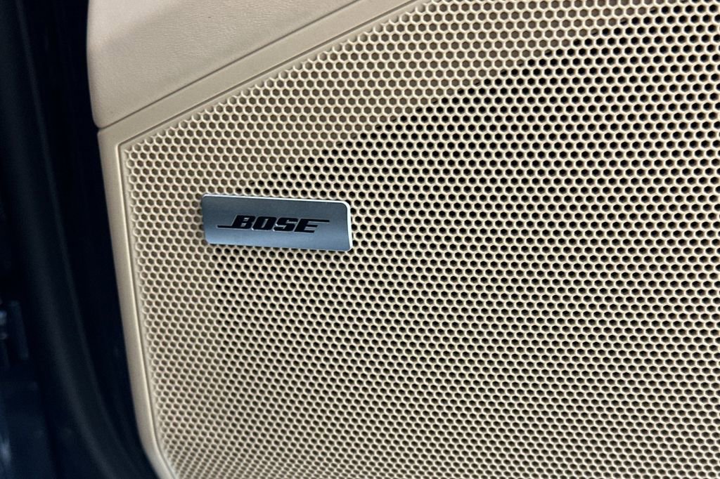 Used 2024 Porsche Cayenne Coupe image 20