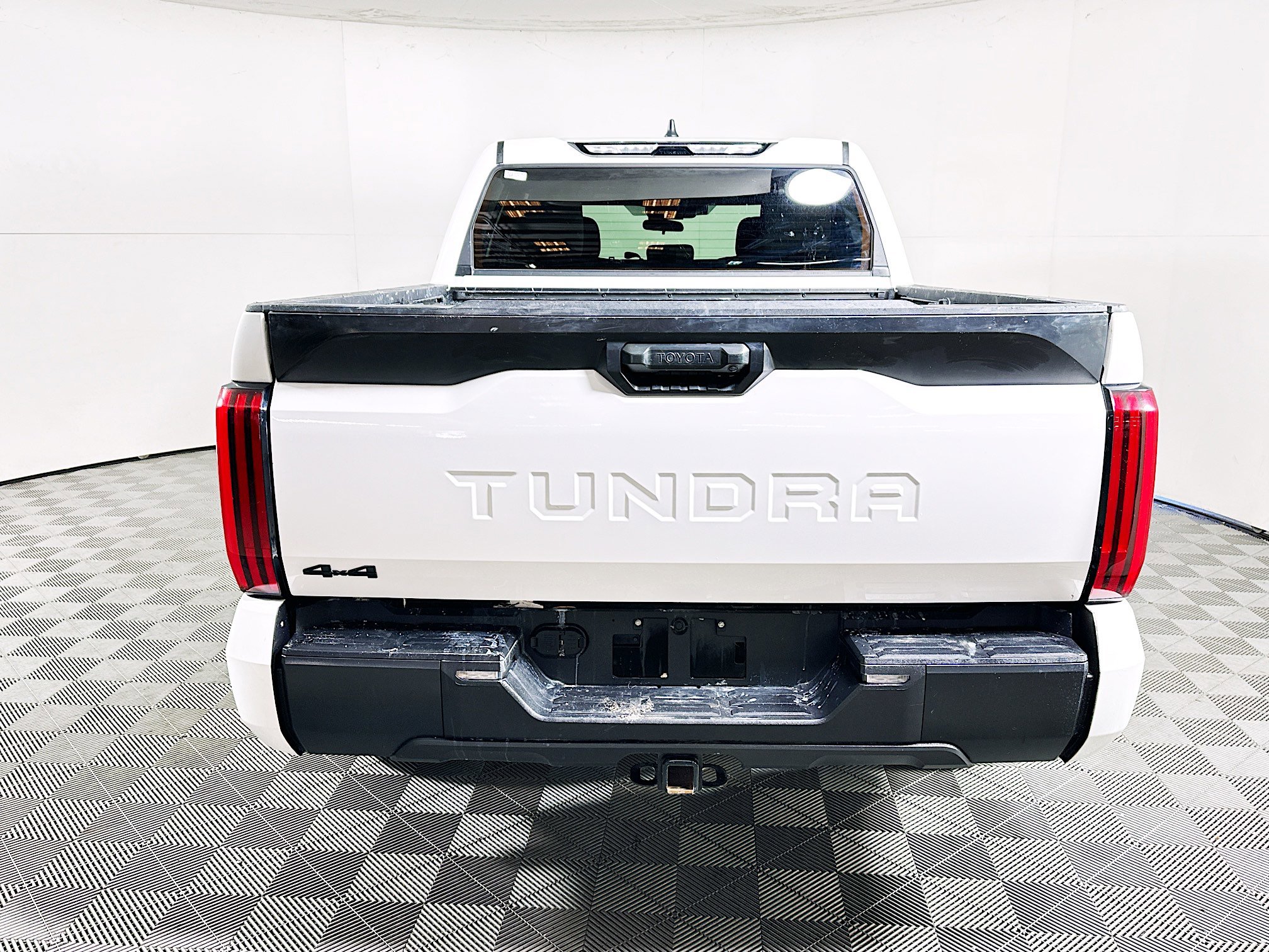 Used 2025 Toyota Tundra SR w/ SR Tow Package image 4