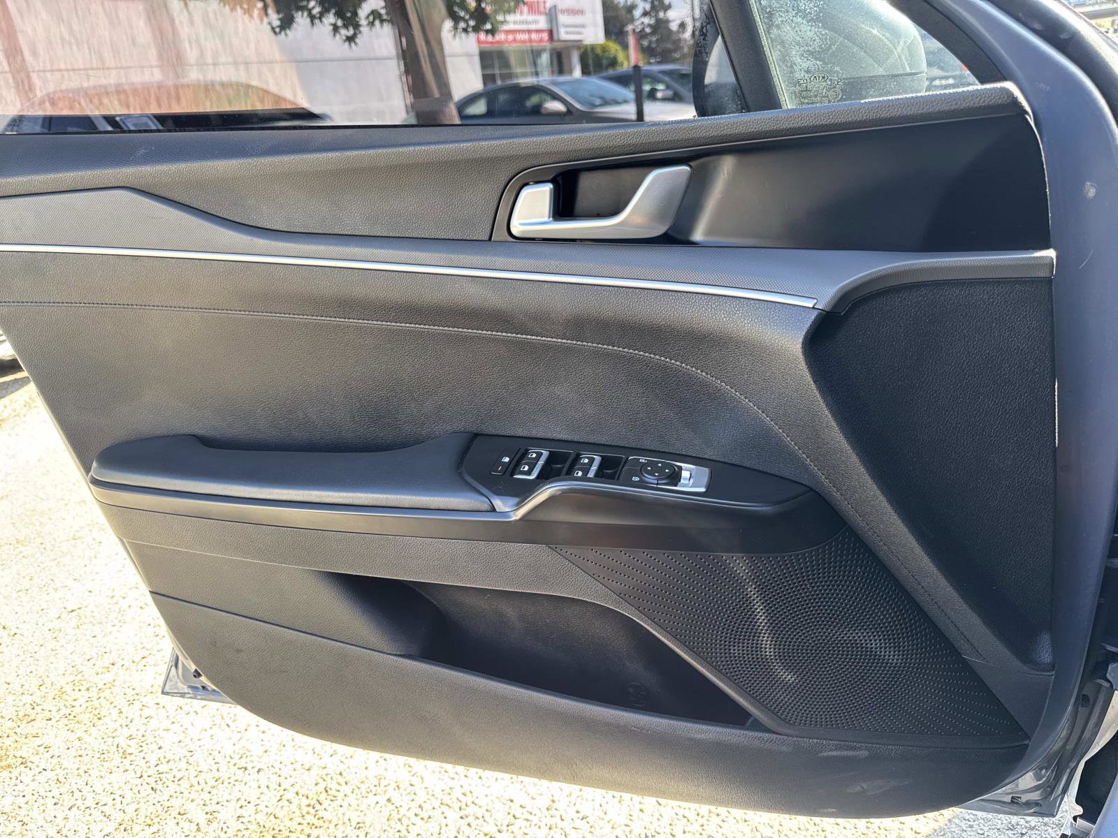 Used 2021 Kia K5 LX image 19