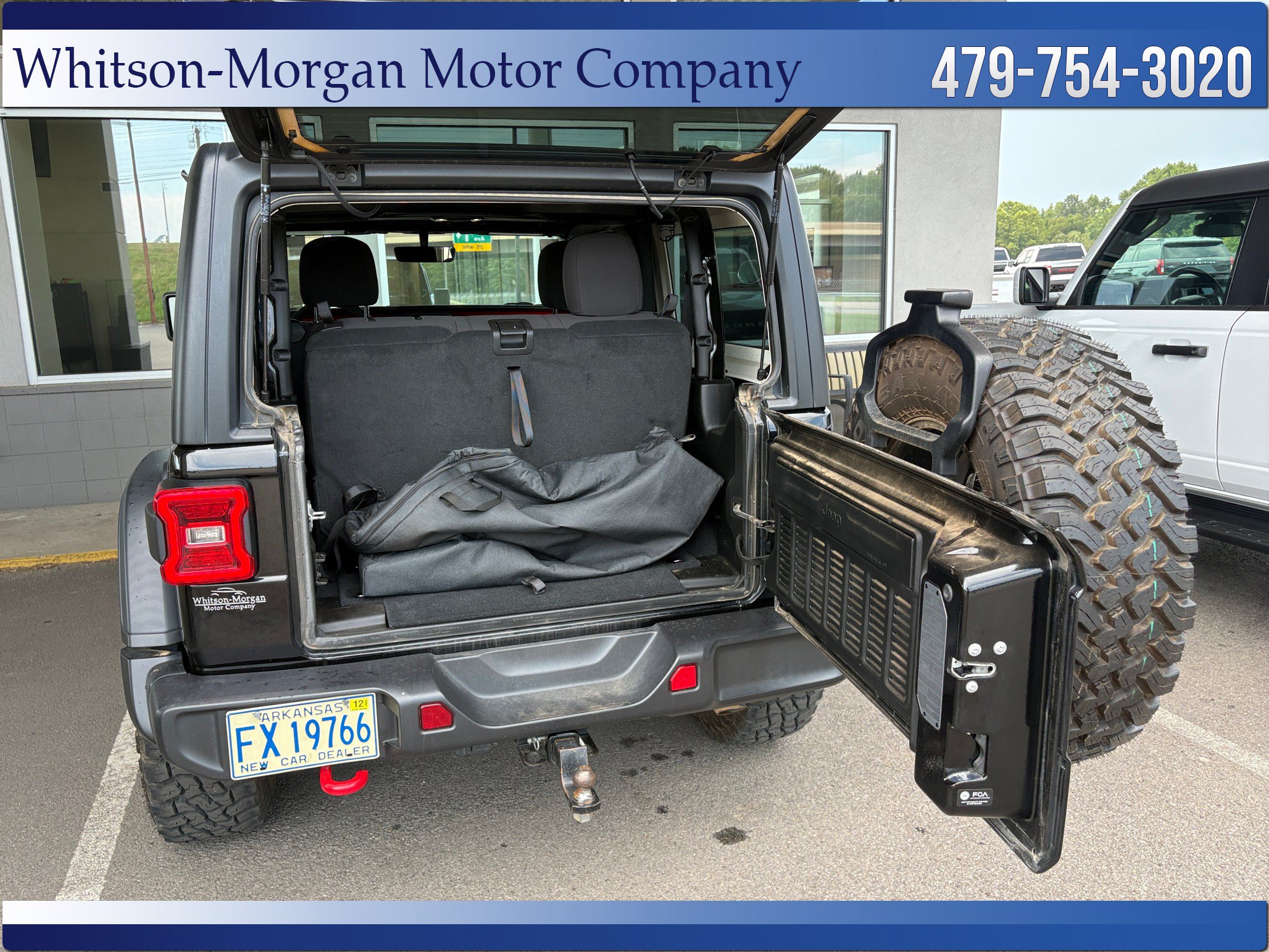 Used 2023 Jeep Wrangler Rubicon w/ LED Lighting Group AWD/4WD image 34