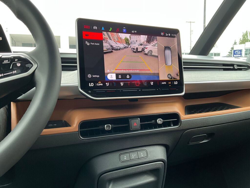New 2025 Volkswagen ID. Buzz Pro S Plus image 19