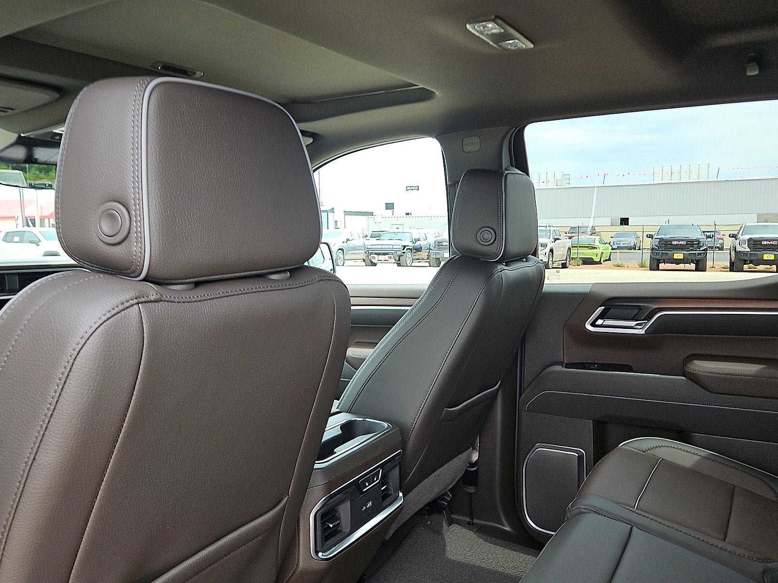 New 2026 GMC Sierra 1500 Denali AWD/4WD image 9