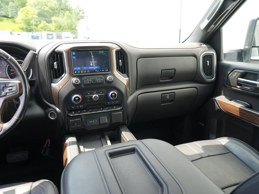 Certified 2022 Chevrolet Silverado 3500 High Country w/ Z71 Off-Road Package AWD/4WD image 22