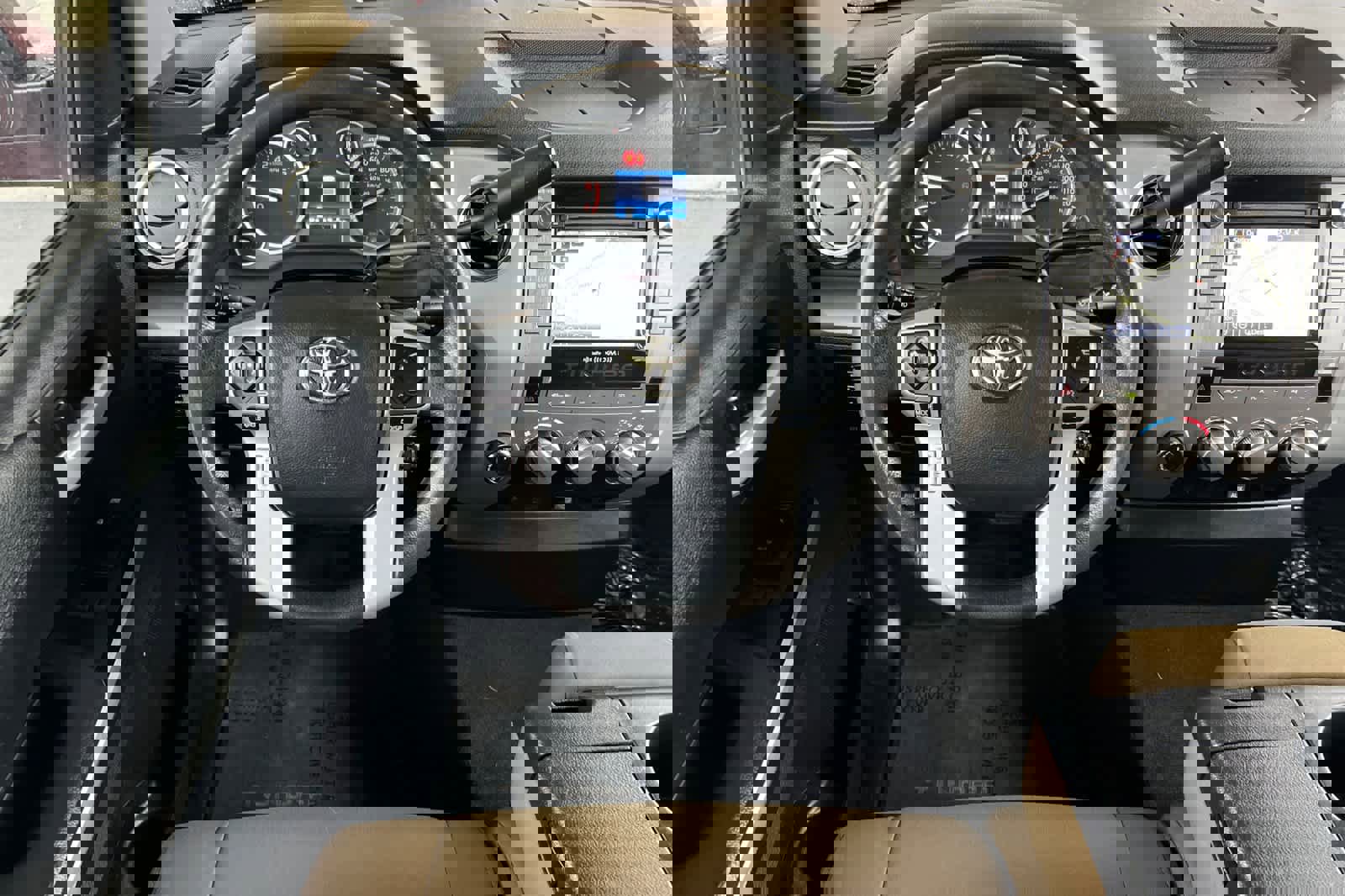 Used 2016 Toyota Tundra SR5 w/ TRD Off Road Package AWD/4WD image 14