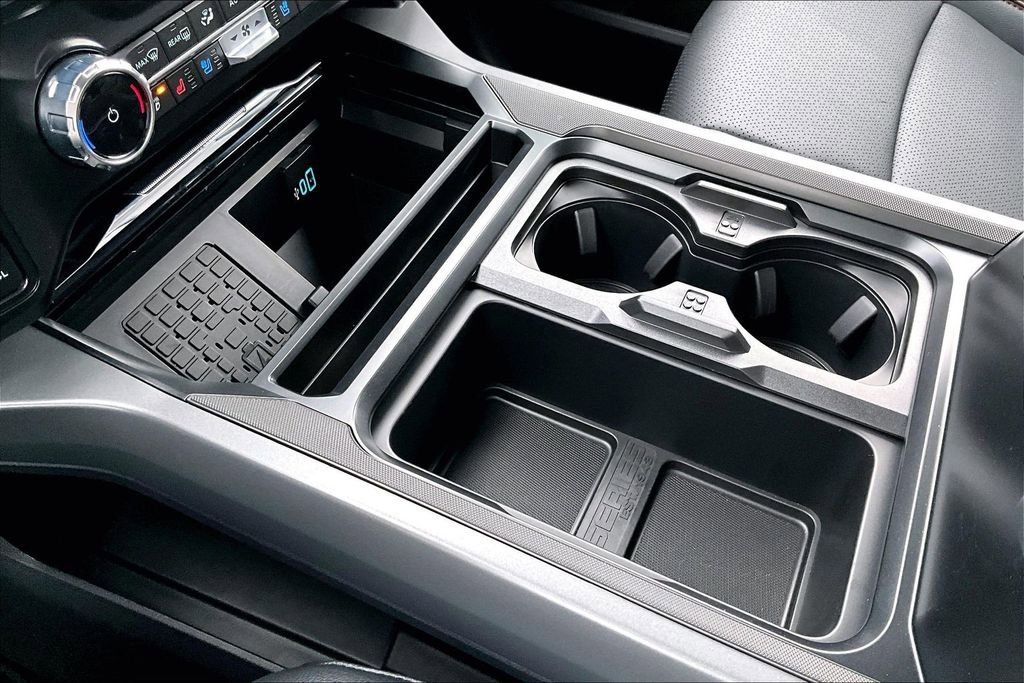 Used 2026 Ford F450 Lariat w/ FX4 Off-Road Package image 18