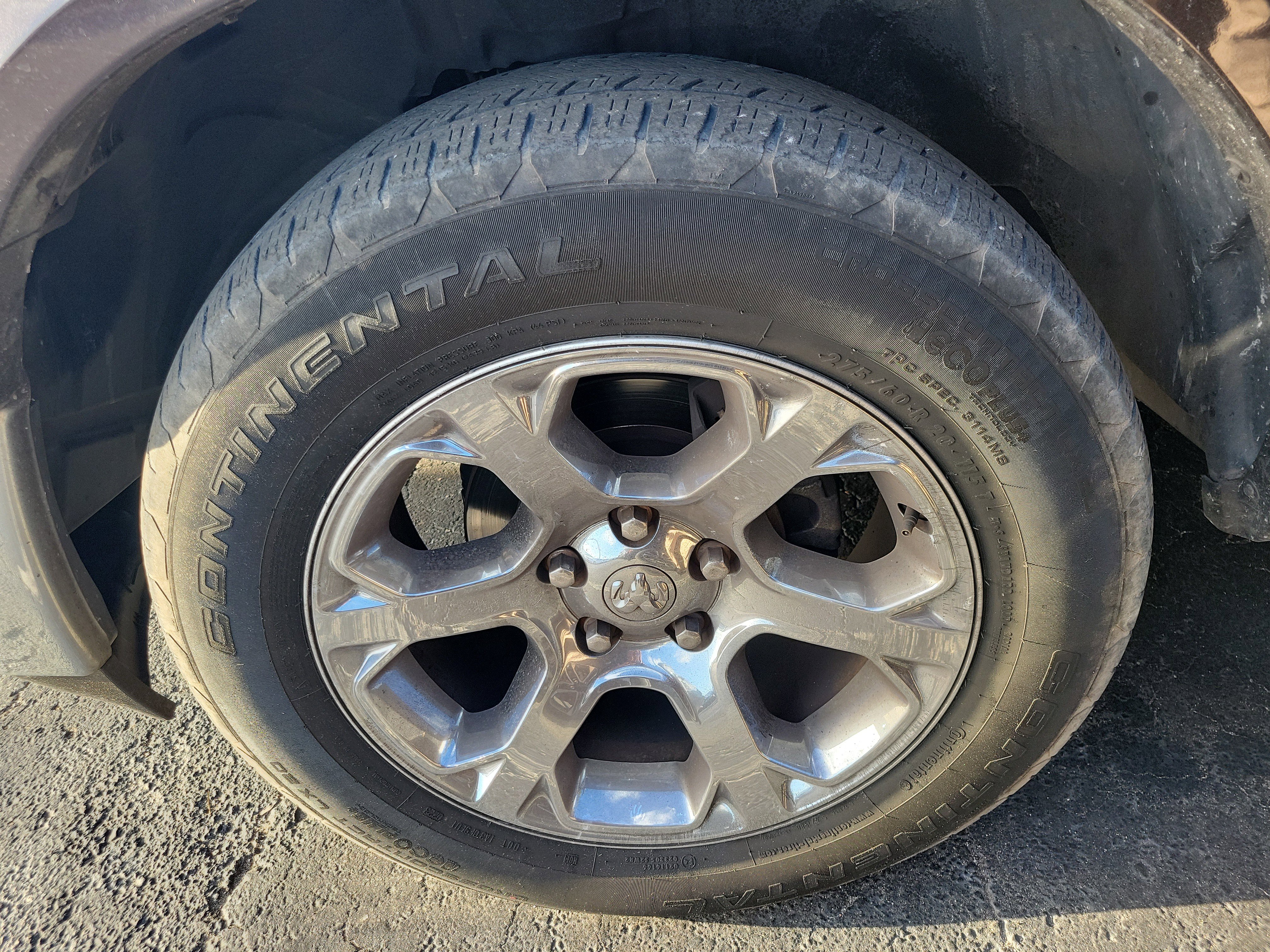 Used 2017 RAM 1500 Laramie w/ Convenience Group image 6