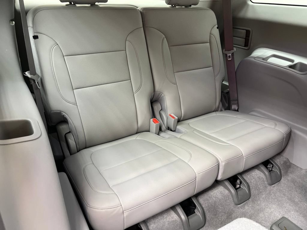 Used 2021 GMC Acadia SLT FWD image 23