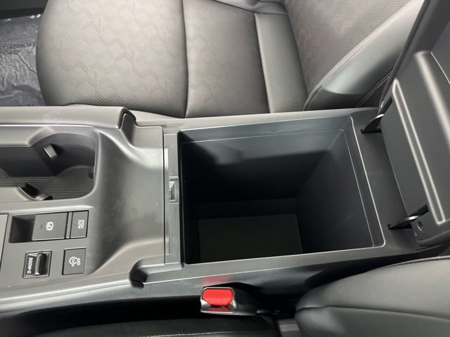 New 2026 Nissan Sentra SR w/ SR Premium Package FWD image 29
