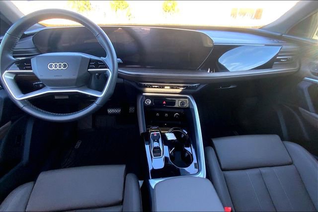 Certified 2025 Audi Q5 Premium Plus w/ Premium Plus image 15