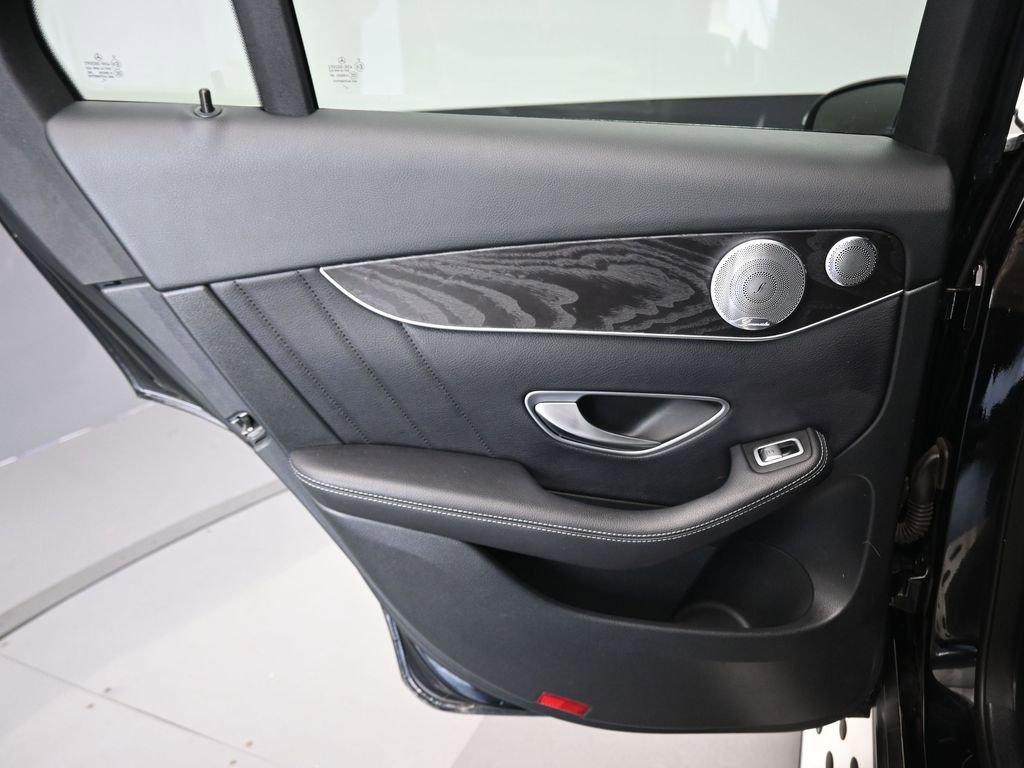 Used 2018 Mercedes-Benz GLC 300 4MATIC Coupe image 41