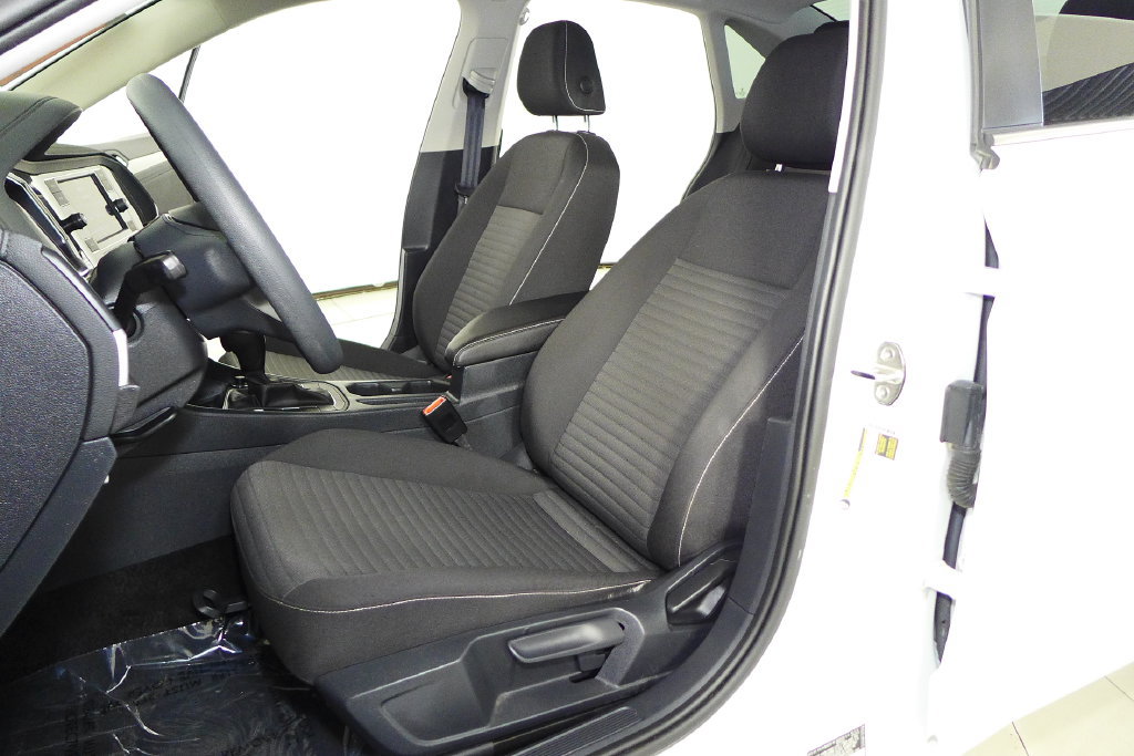 Certified 2023 Volkswagen Jetta S FWD image 21