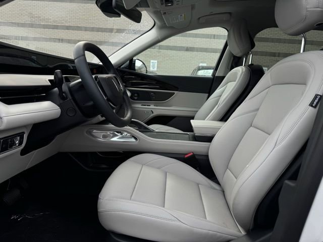 New 2026 Lincoln Nautilus Reserve w/ Jet Appearance Package image 17