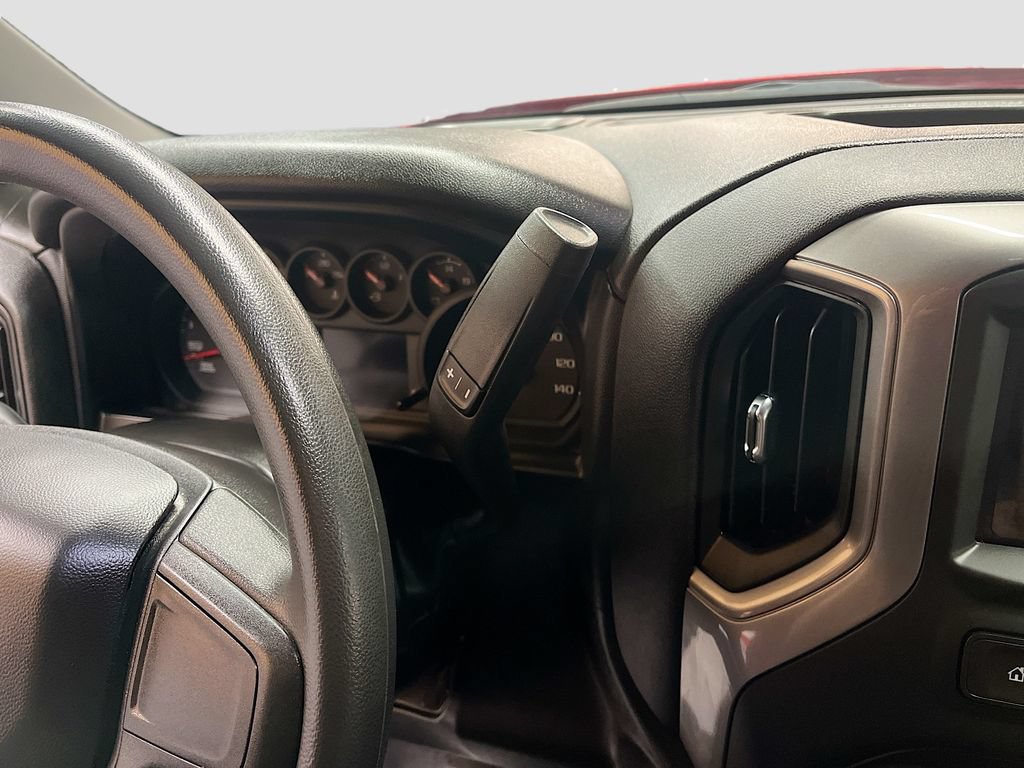 Used 2025 Chevrolet Silverado 1500 Custom w/ Turbomax Blackout Package AWD/4WD image 16