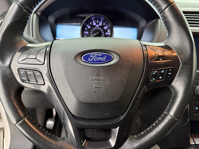 Used 2019 Ford Explorer XLT w/ Equipment Group 202A image 9