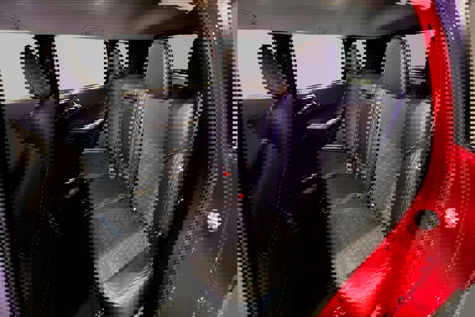 Used 2024 Mitsubishi Outlander SE image 21