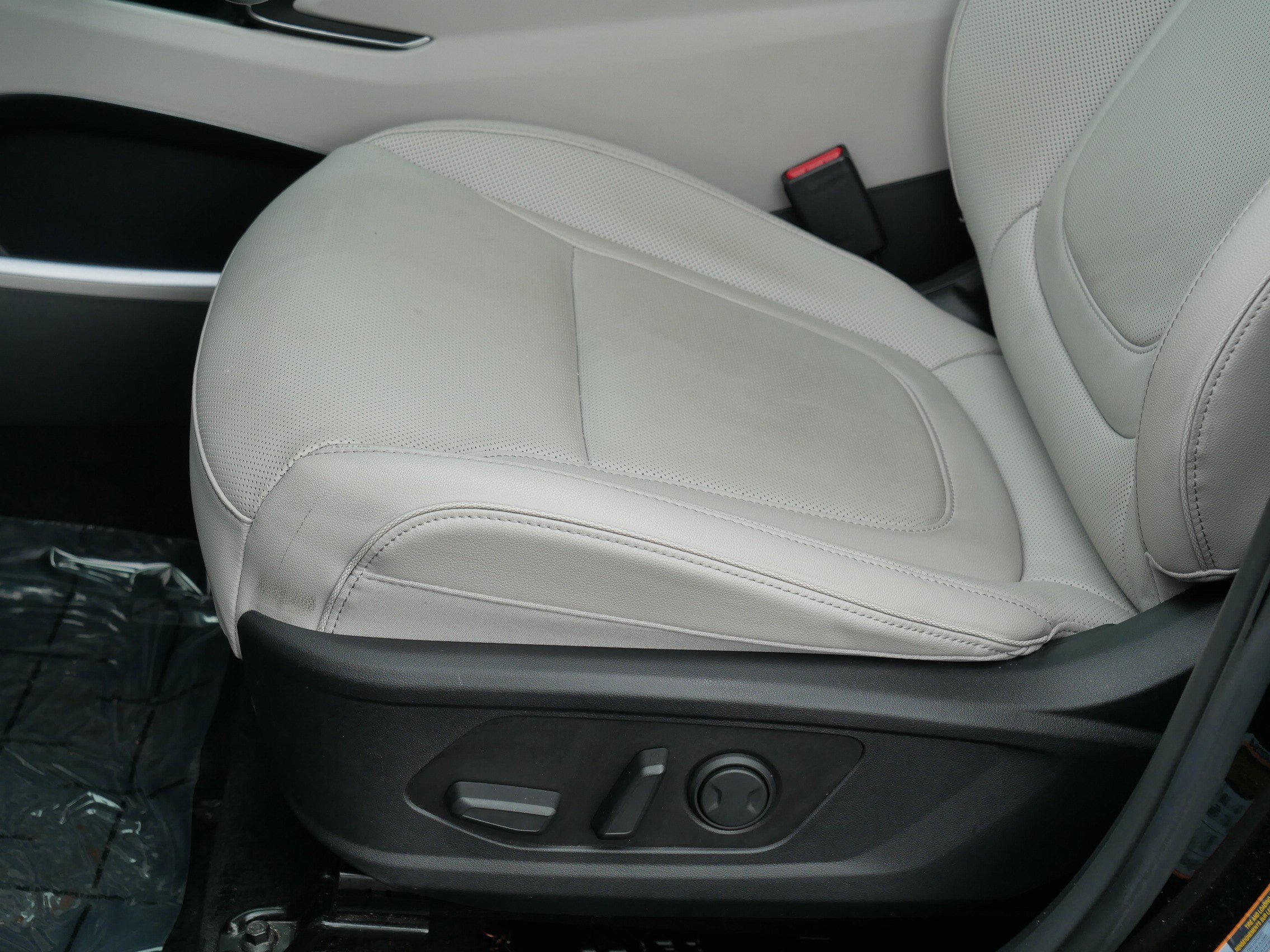 Used 2024 Hyundai Tucson Limited AWD/4WD image 13