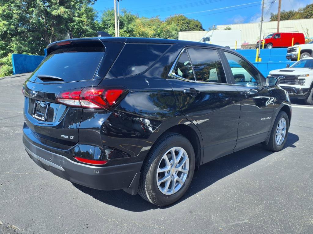 Used 2024 Chevrolet Equinox LT w/ LPO, Floor Liner Package image 9