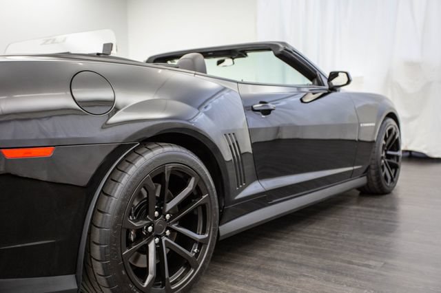 Used 2014 Chevrolet Camaro ZL1 RWD image 29