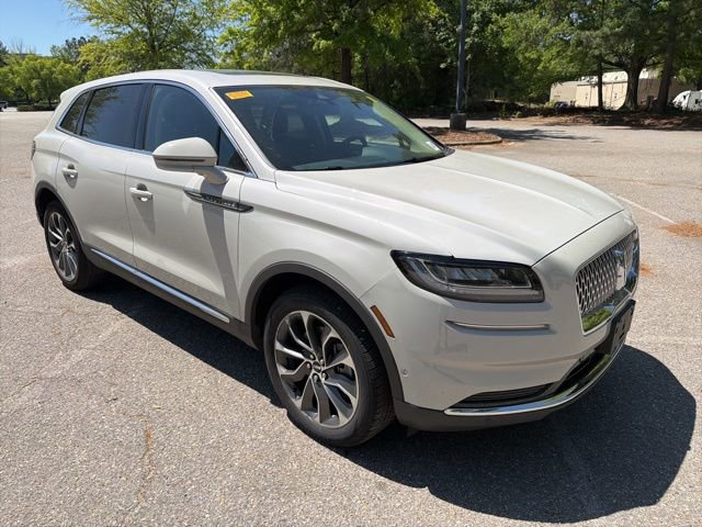 Used 2023 Lincoln Nautilus Reserve w/ Equipment Group 201A AWD/4WD image 7